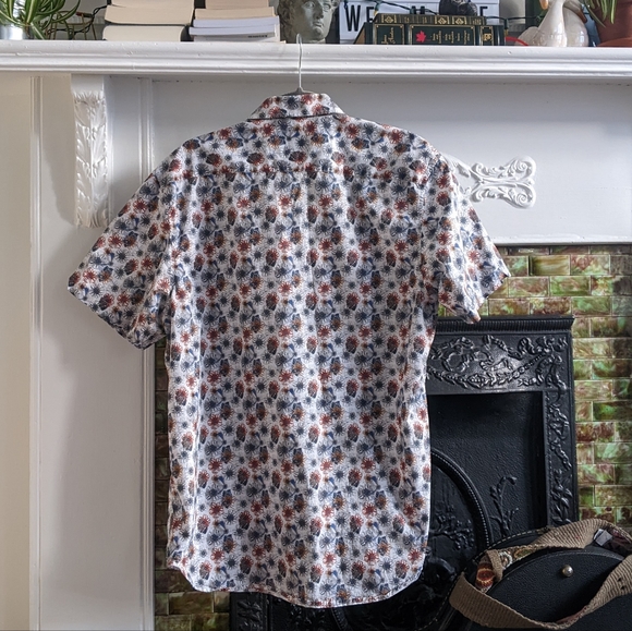 john lennon floral shirt - Picture 2 of 3